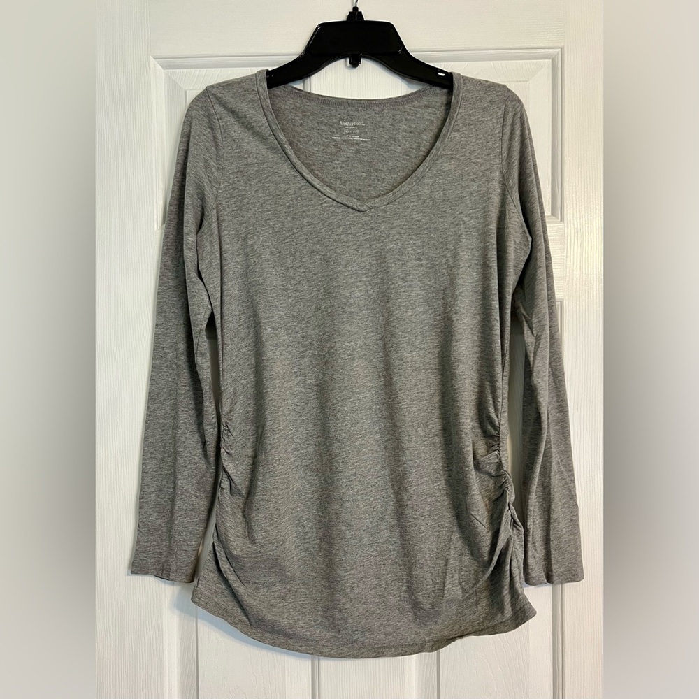 Motherhood Long-sleeved Gray Side Ruched Tee